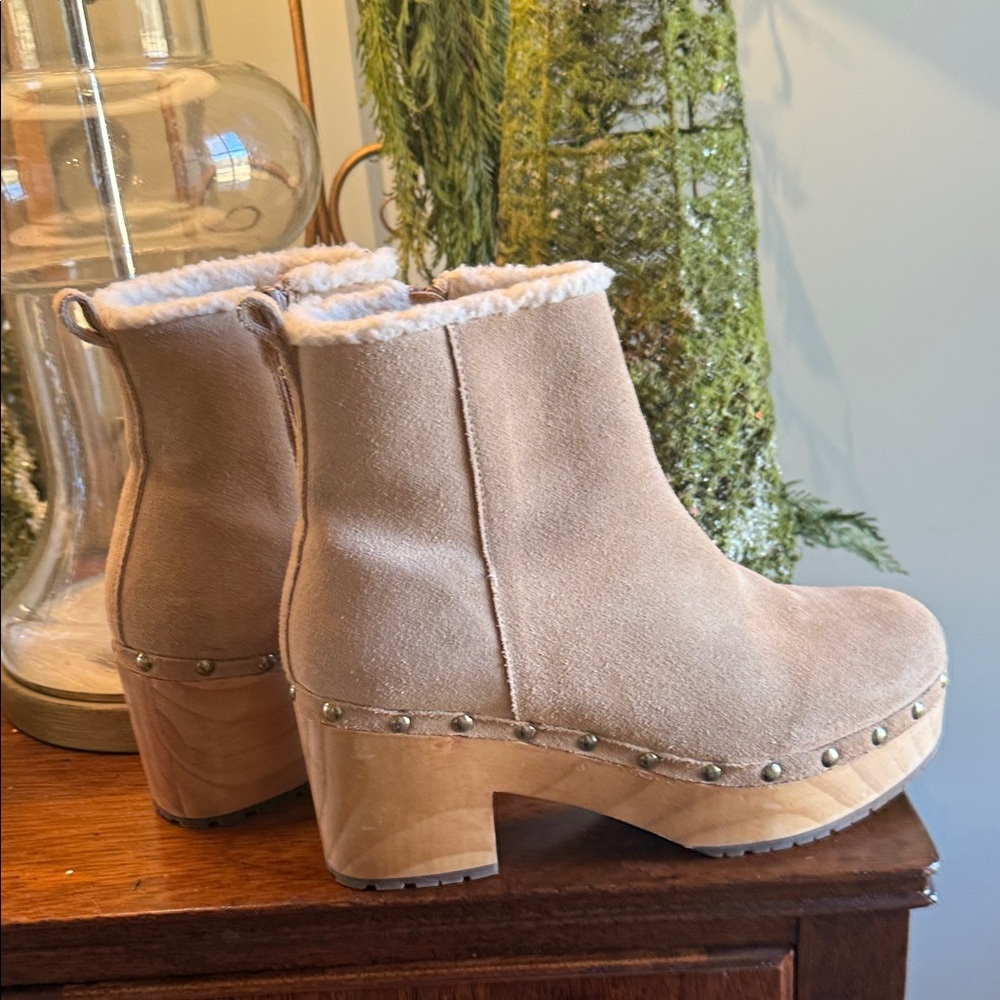 Aqua Spain clog booties ..on trend size 10 - Picture 9 of 10